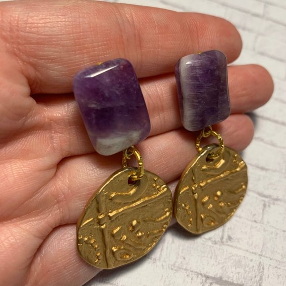 Amethyst 22k Gold Plated Coin Earrings (invA) - Picture 2 of 3